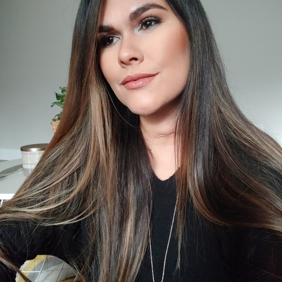 Meet your Posher, Sue ellen - Picture 1 of 1